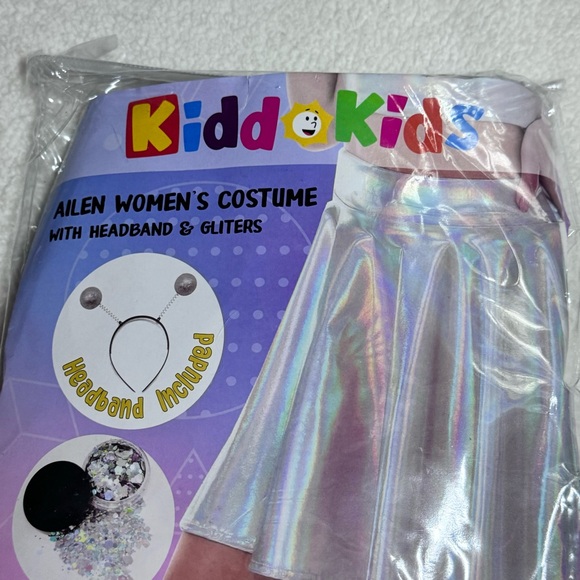 NWT Women's Pleated Metallic Holographic Skirt - Small - Picture 3 of 4